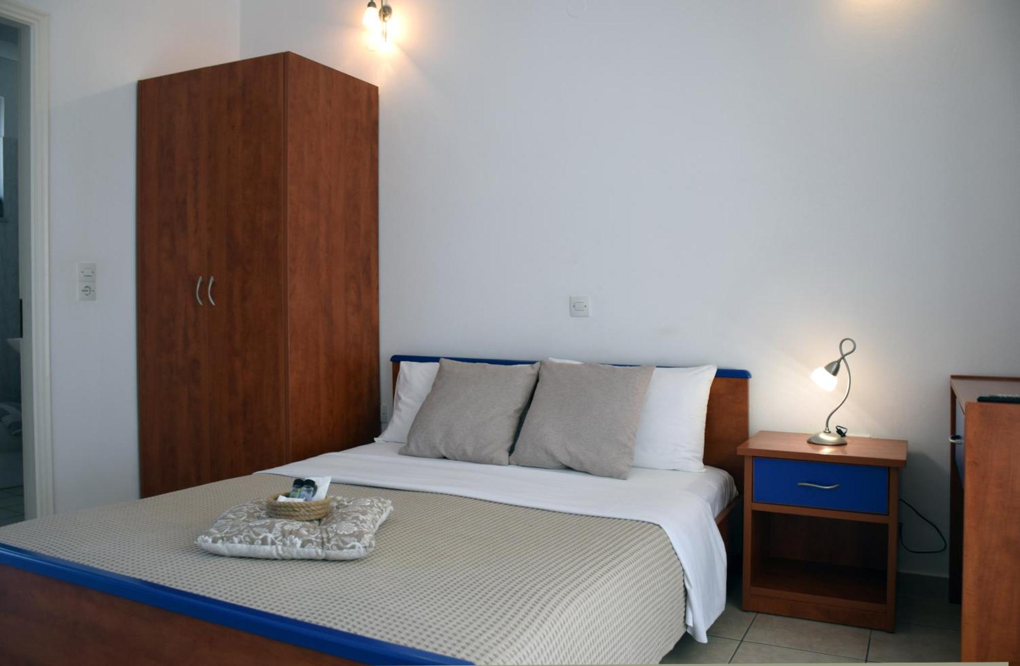 Lappas Rooms โรเวียส ภายนอก รูปภาพ